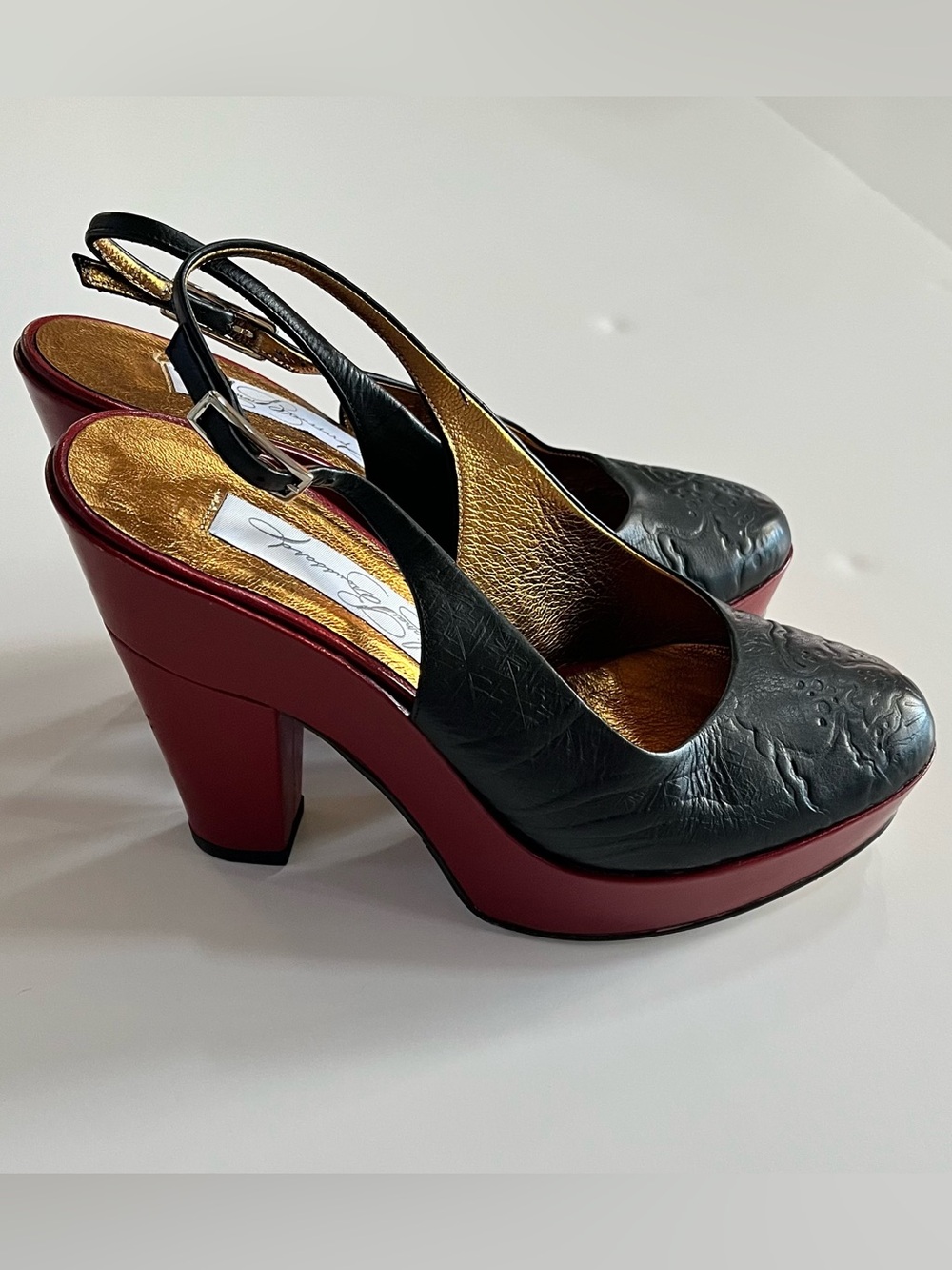 Diana Broussard Black Leather Slingback Pumps Red Platform size 36.5, US 6-6.5
